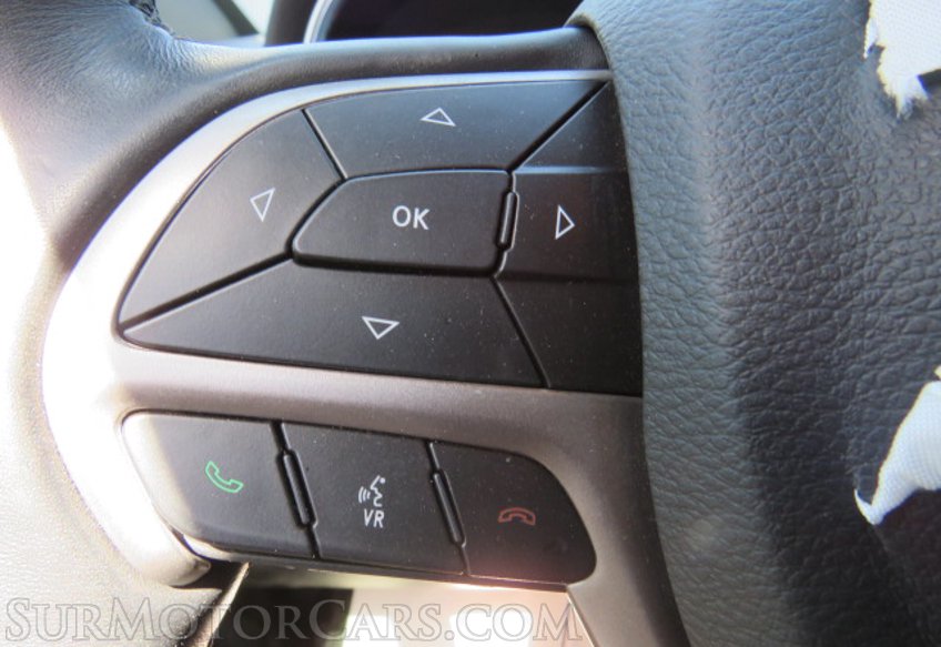 2019 Jeep Grand Cherokee - Image 32