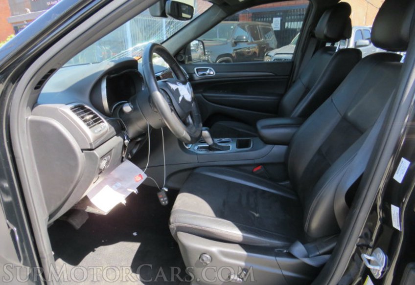 2019 Jeep Grand Cherokee - Image 25