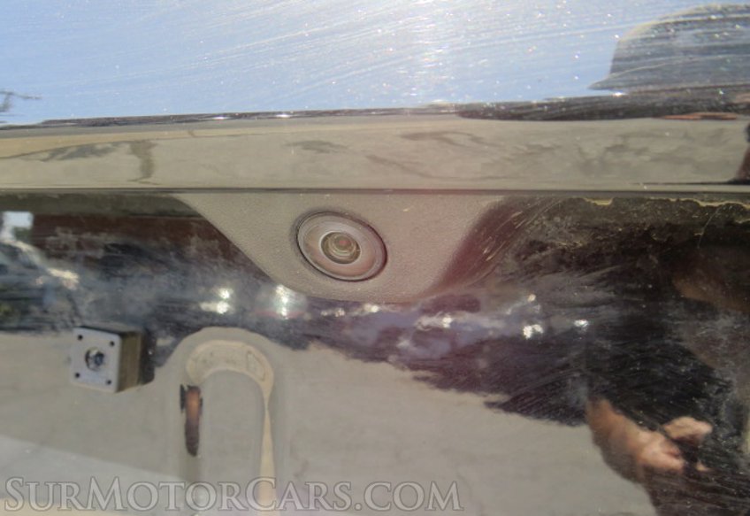 2019 Jeep Grand Cherokee - Image 17