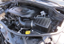 2019 Jeep Grand Cherokee - Image 48