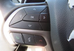 2019 Jeep Grand Cherokee - Image 32