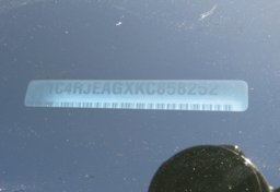 2019 Jeep Grand Cherokee - Image 44