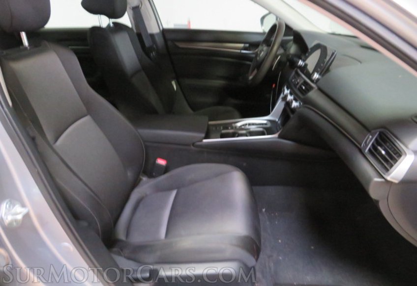 2021 Honda Accord Hybrid - Image 27