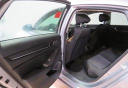 2021 Honda Accord Hybrid - Image 20