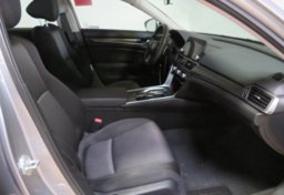 2021 Honda Accord Hybrid - Image 23