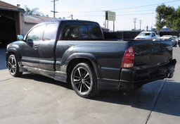 2005 Toyota Tacoma - Image 5