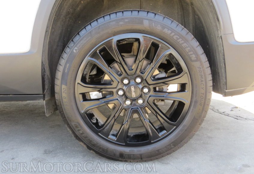 2021 GMC Acadia - Image 11