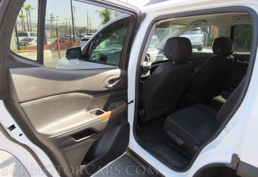 2021 GMC Acadia - Image 27