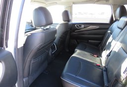 2020 Infiniti QX60 - Image 32