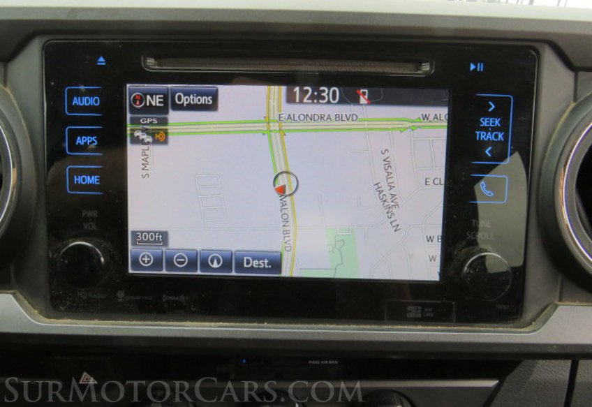 2018 Toyota Tacoma - Image 33