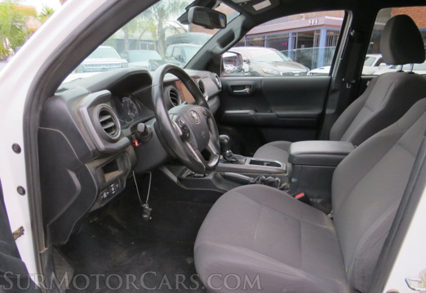 2018 Toyota Tacoma - Image 25