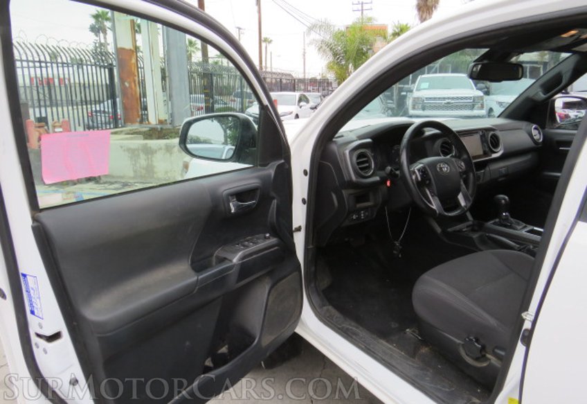 2018 Toyota Tacoma - Image 20