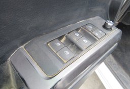 2018 Toyota Tacoma - Image 44