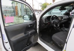 2018 Toyota Tacoma - Image 20