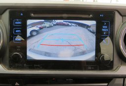 2018 Toyota Tacoma - Image 35