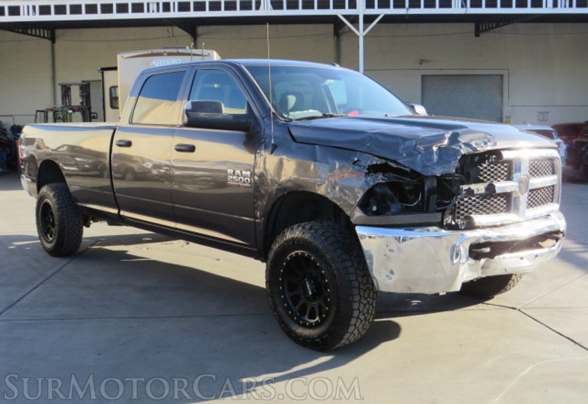 2017 Ram 2500 - Image 4