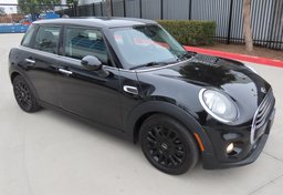 2018 Mini Hardtop 4 Door - Image 1