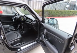 2018 Mini Hardtop 4 Door - Image 18