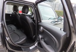 2018 Mini Hardtop 4 Door - Image 27