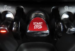 2018 Mini Hardtop 4 Door - Image 32