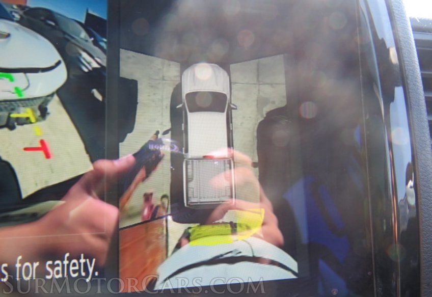 2022 Nissan Frontier - Image 38