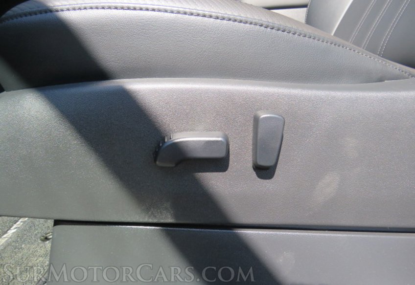 2022 Nissan Frontier - Image 48