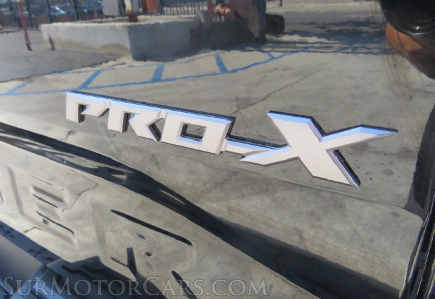 2022 Nissan Frontier - Image 17