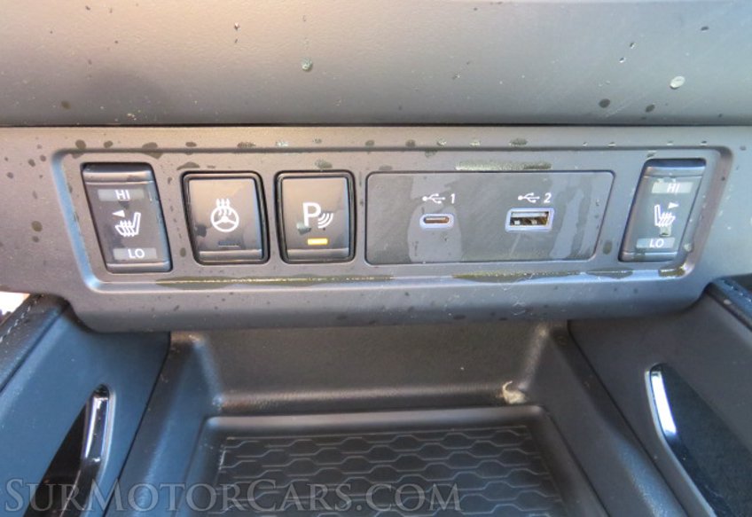 2022 Nissan Frontier - Image 42