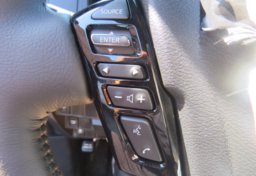 2022 Nissan Frontier - Image 52