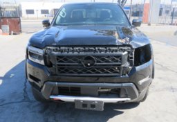 2022 Nissan Frontier - Image 11