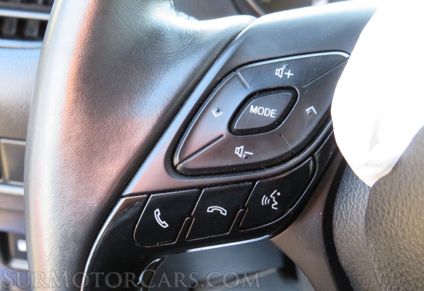 2018 Toyota C-HR - Image 29