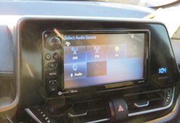 2018 Toyota C-HR - Image 34