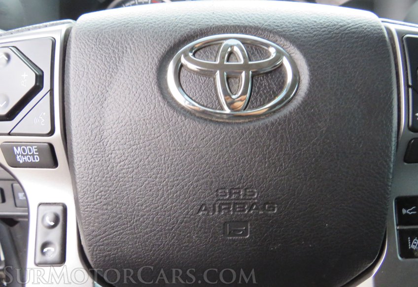 2020 Toyota Tacoma 4WD - Image 33