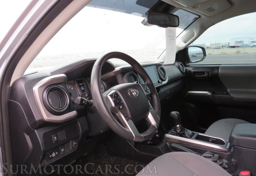 2020 Toyota Tacoma 4WD - Image 25