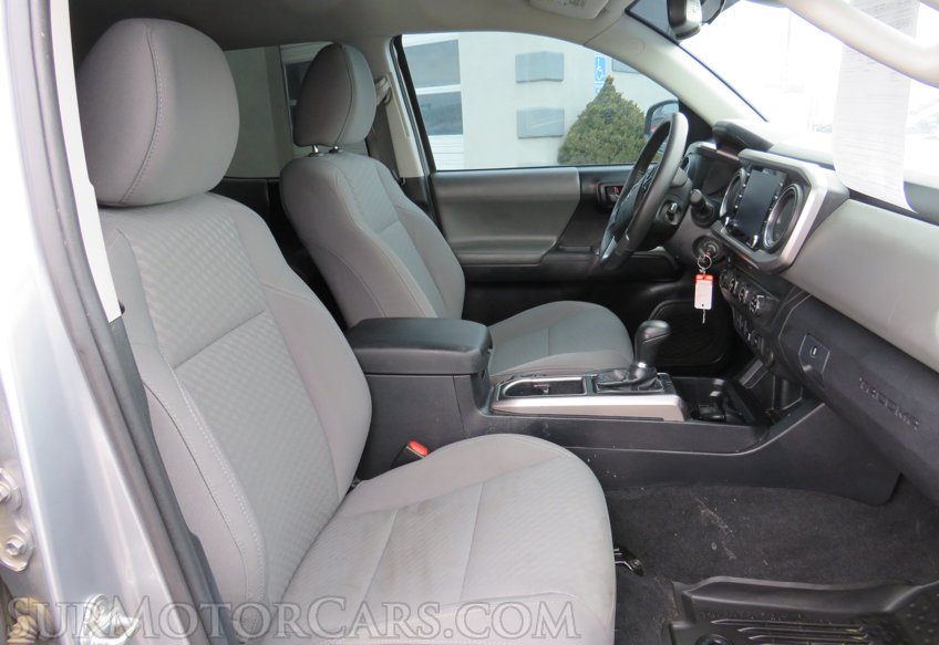 2020 Toyota Tacoma 4WD - Image 28