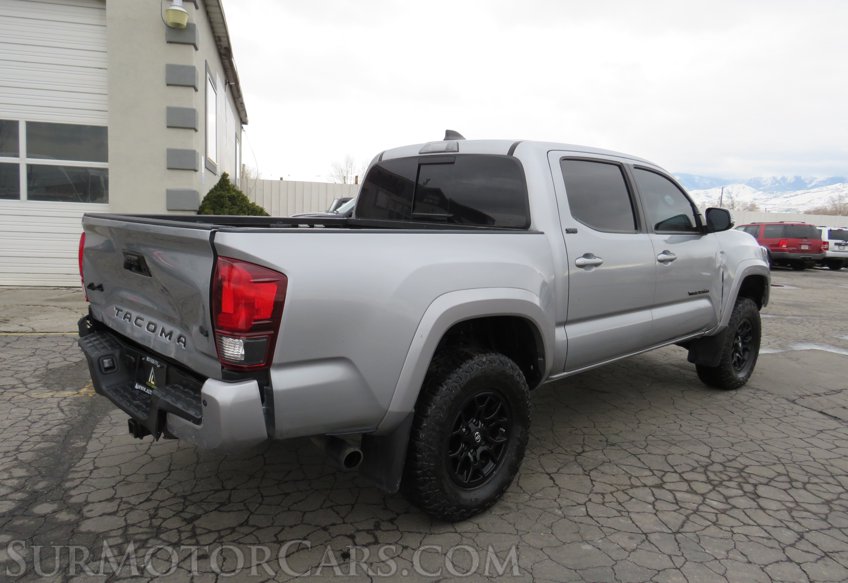 2020 Toyota Tacoma 4WD - Image 8