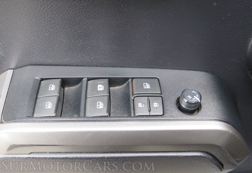 2020 Toyota Tacoma 4WD - Image 48