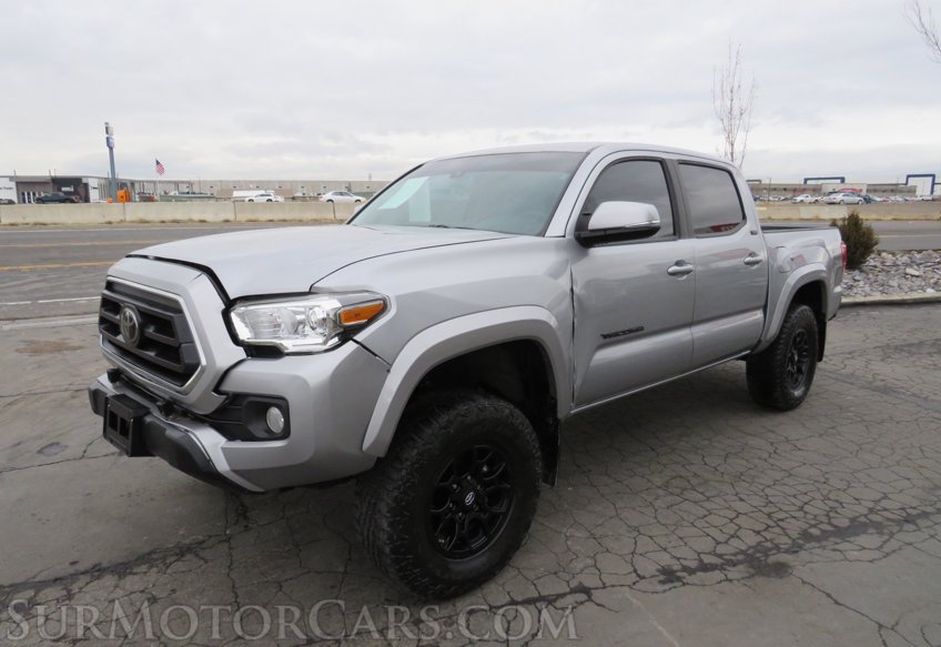 2020 Toyota Tacoma 4WD - Image 3