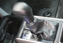 2020 Toyota Tacoma 4WD - Image 41