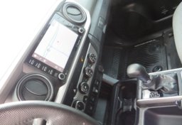 2020 Toyota Tacoma 4WD - Image 37