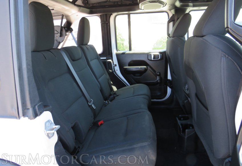 2018 Jeep Wrangler Unlimited - Image 38