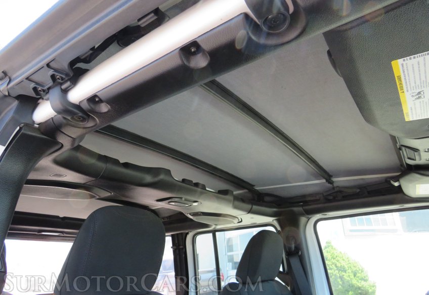 2018 Jeep Wrangler Unlimited - Image 41