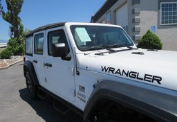 2018 Jeep Wrangler Unlimited - Image 14