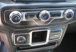 2018 Jeep Wrangler Unlimited - Image 47