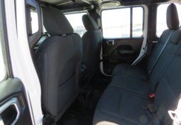 2018 Jeep Wrangler Unlimited - Image 37