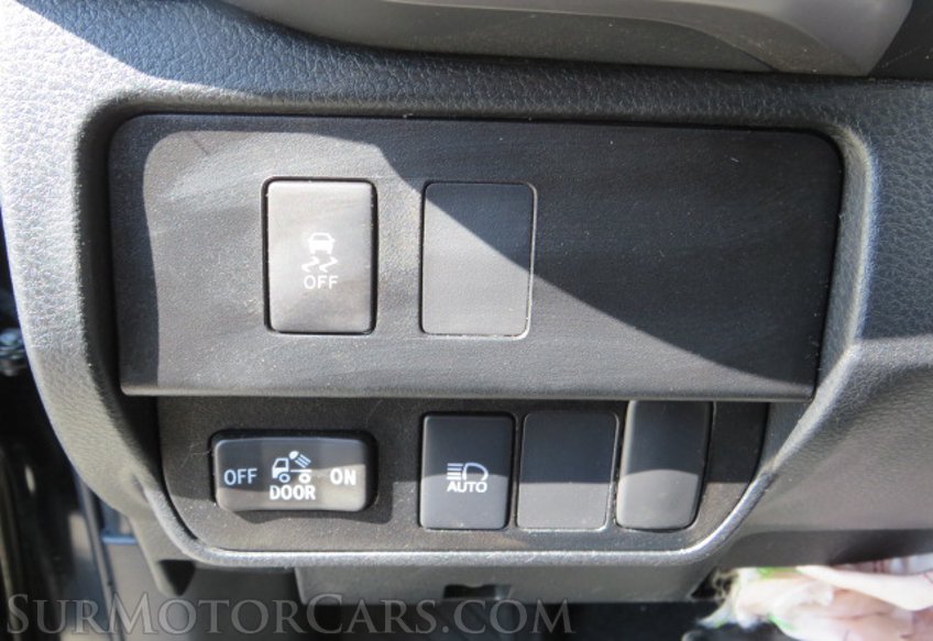 2022 Toyota Tacoma - Image 39