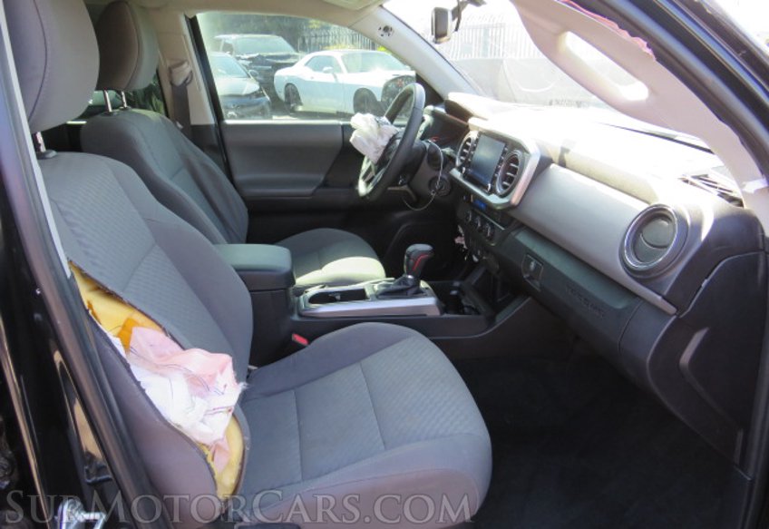 2022 Toyota Tacoma - Image 27