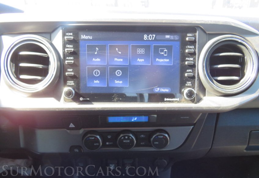 2022 Toyota Tacoma - Image 36