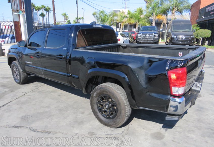 2022 Toyota Tacoma - Image 8