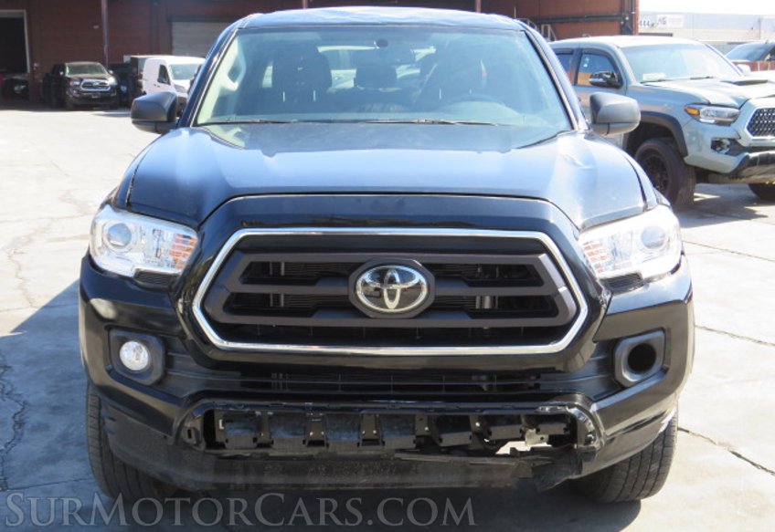 2022 Toyota Tacoma - Image 12